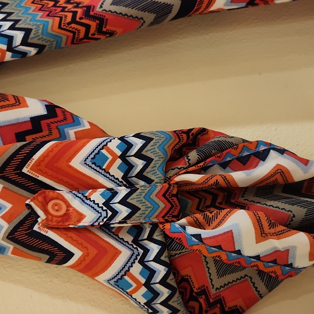 Multi-color Blouse - Picture 3 of 3